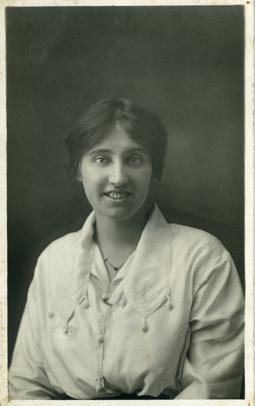 Sr Nellie Ravn.