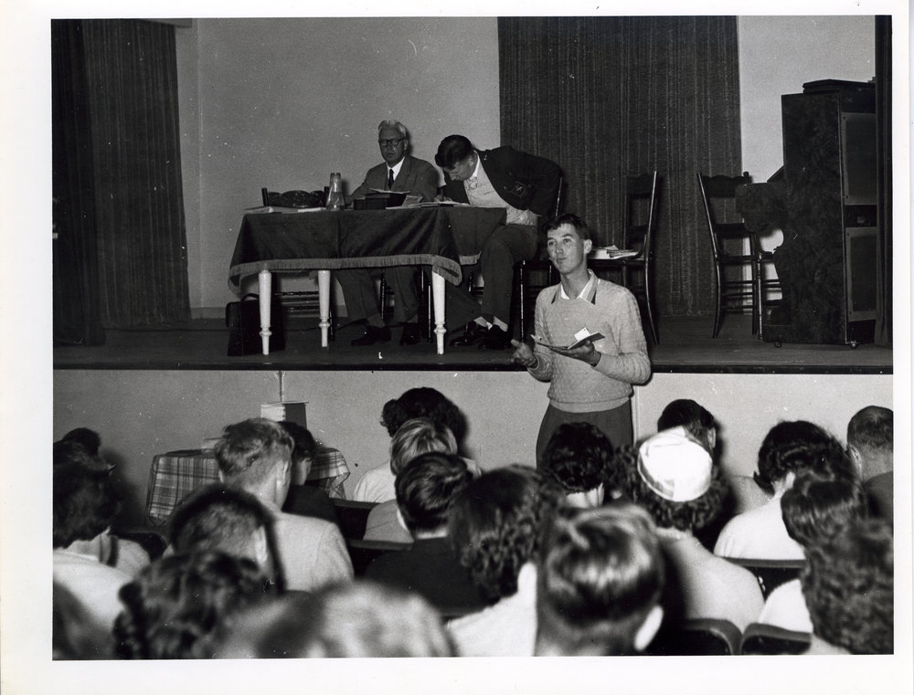 Ron Cormack Addressing Bible Class Meeting