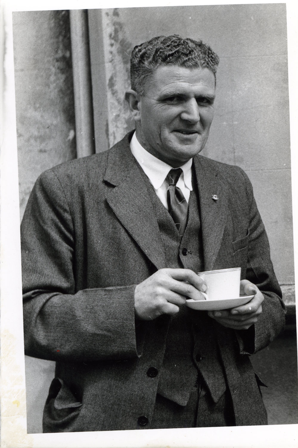 Mr J D Murray 