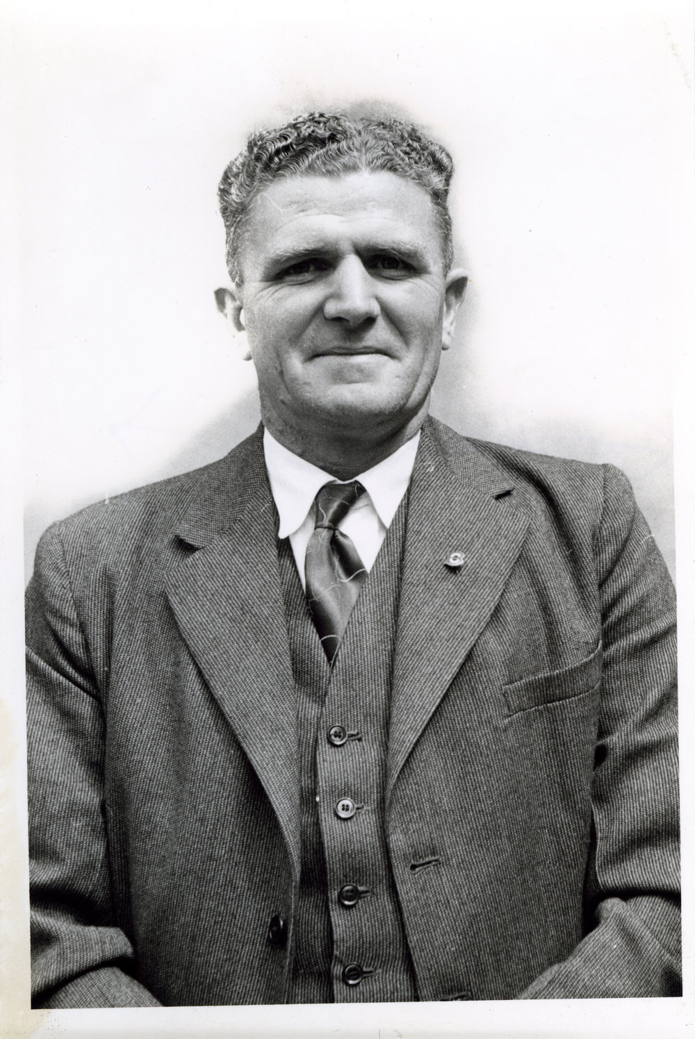 Mr J D Murray 