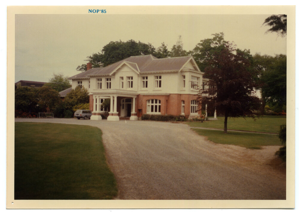 The Staff Centre of Canterbury University - 12.11.1985