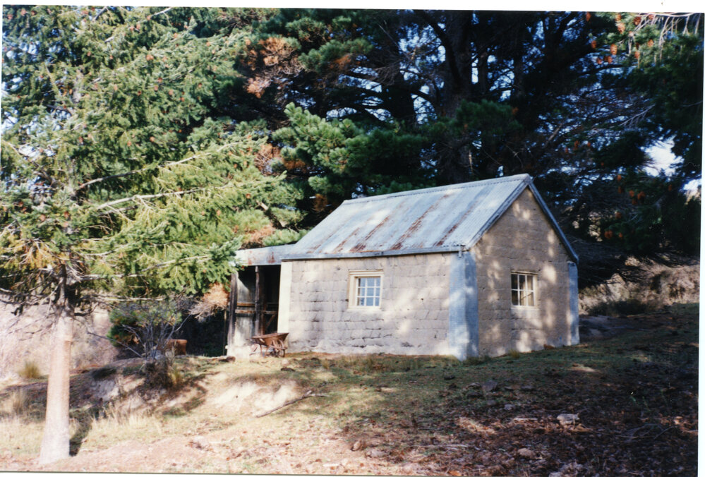  Building at Golden Point, Macraes
