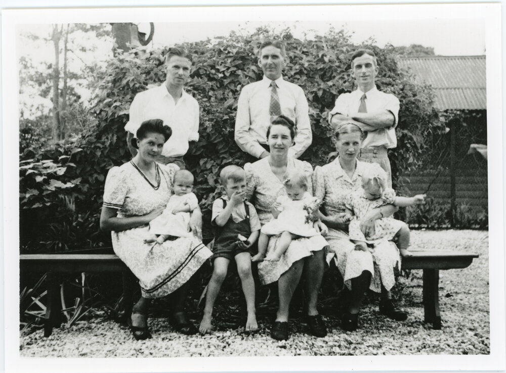 Mission group from New Hebrides