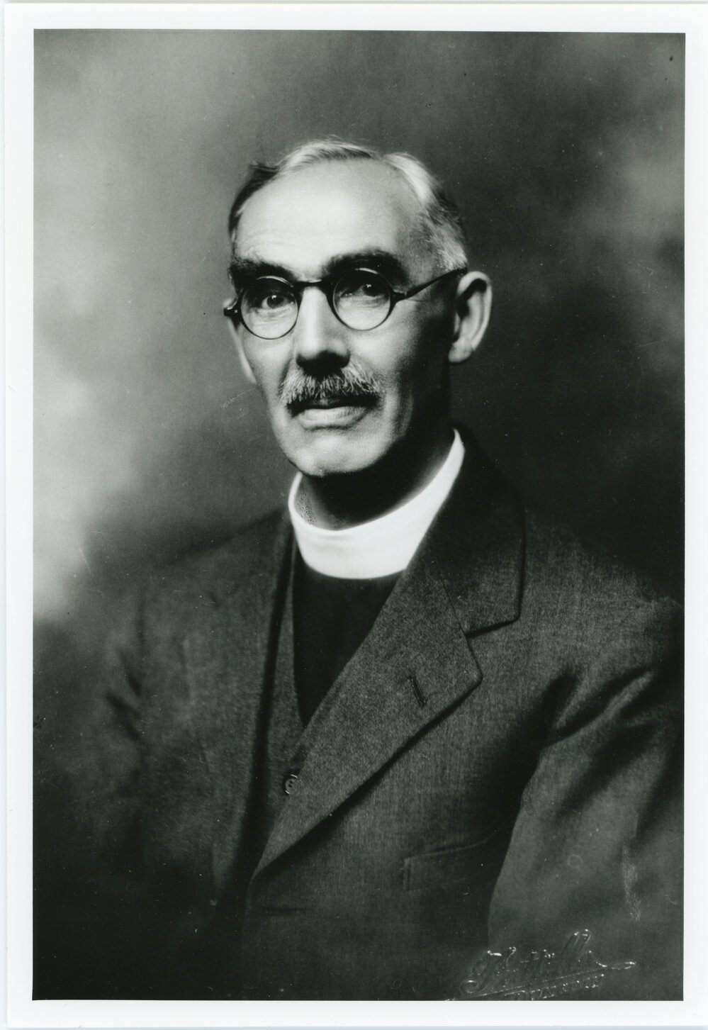 Rev. Dr. George McNeur