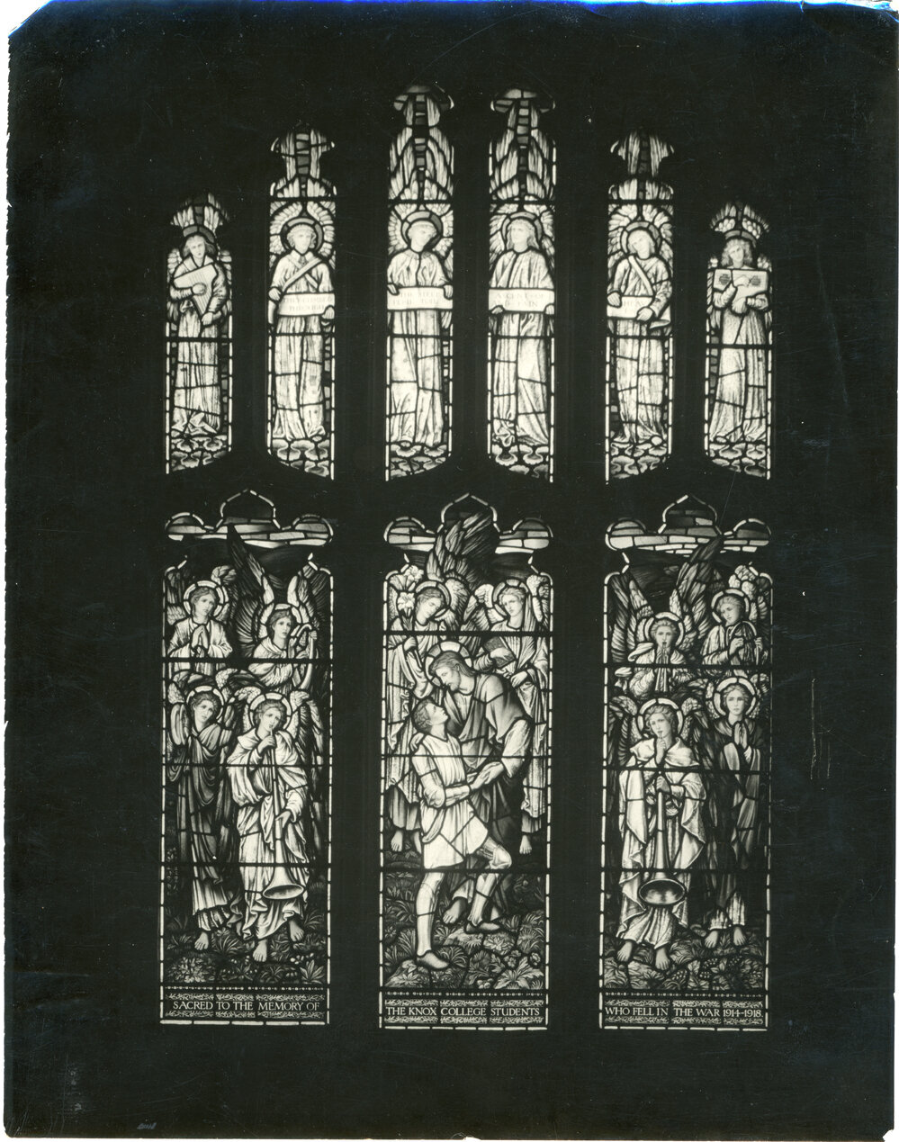 Three-panel stained-glass window War Memorial, Ross Chapel