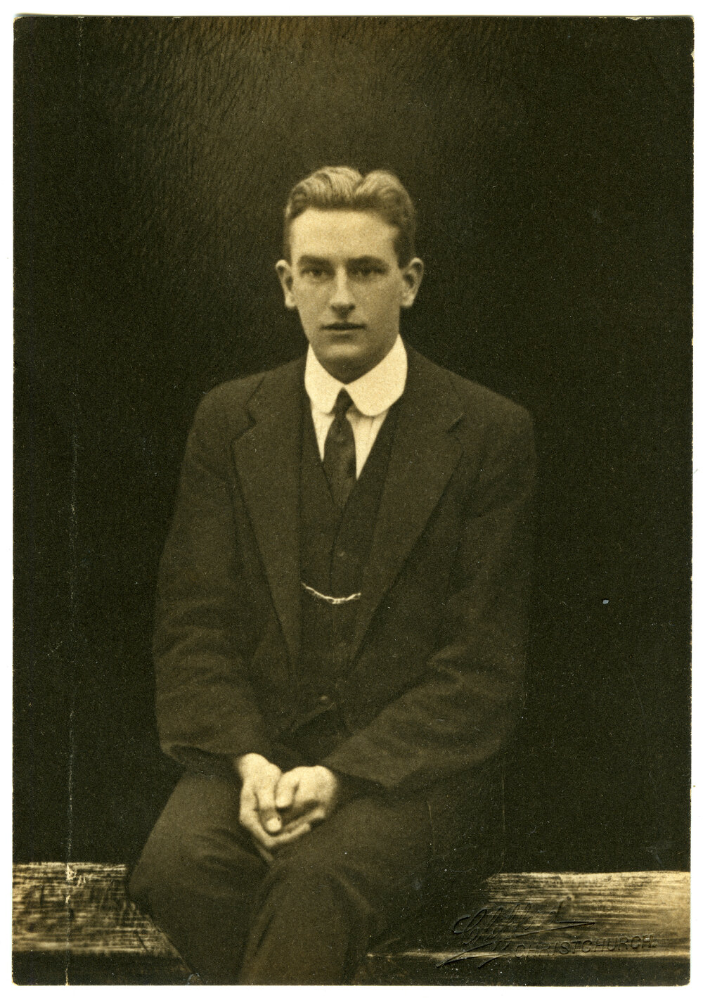 Rutherford Nichol, 1913