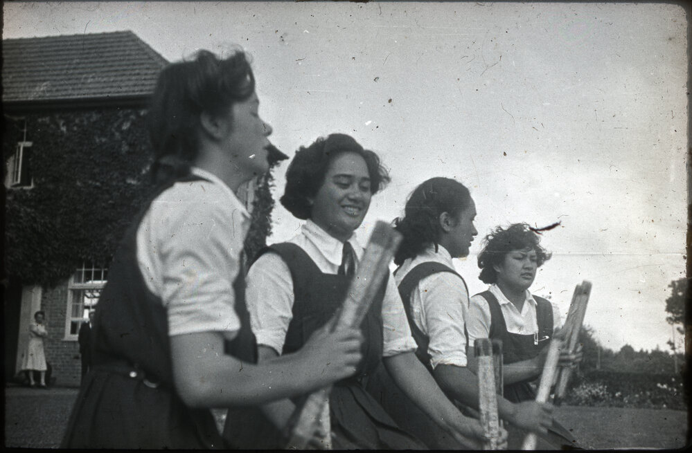 Playing Tī Rākau (the Māori stick game)