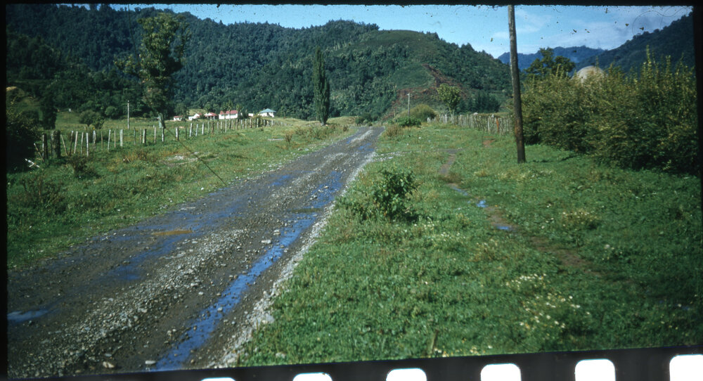Road to Matahi Mission School