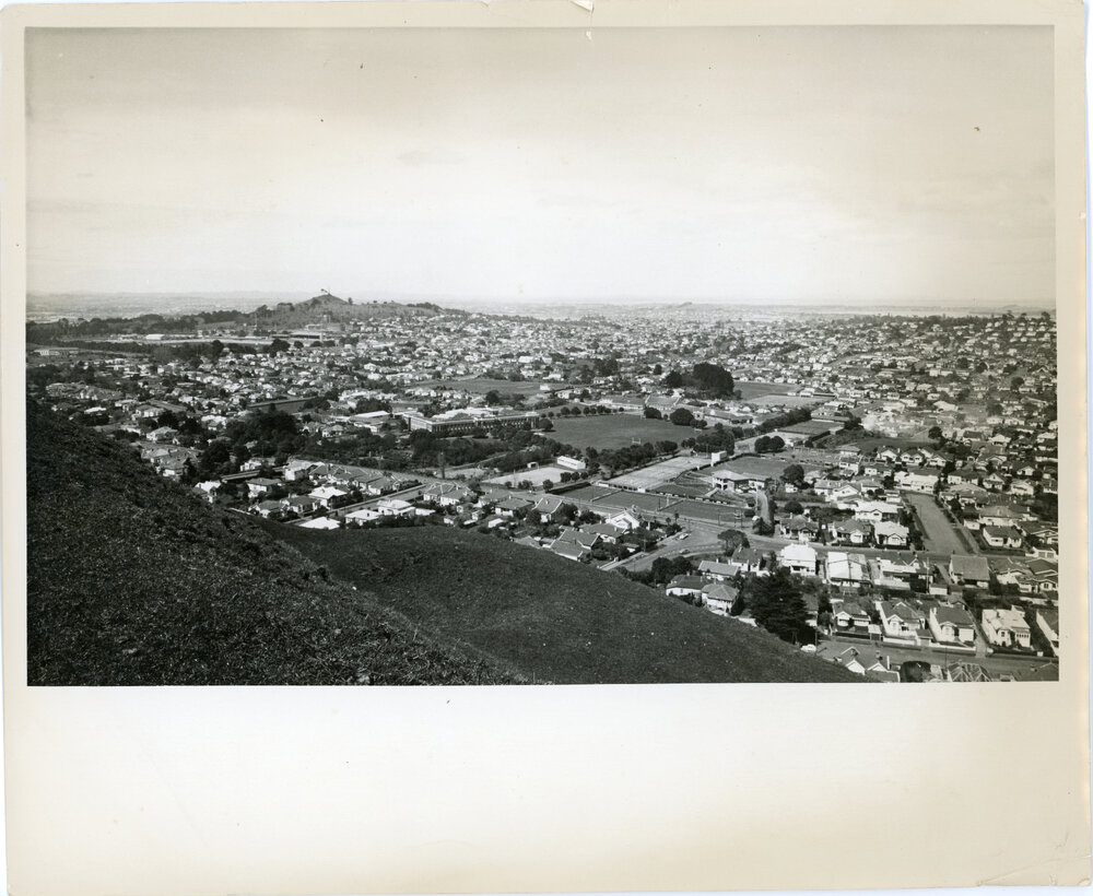 Scenic Overlook Onto Auckland, NZ