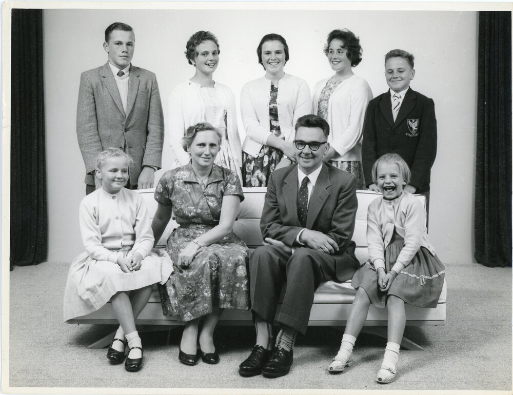 Rev Pieter Hendrik de Bres and Family