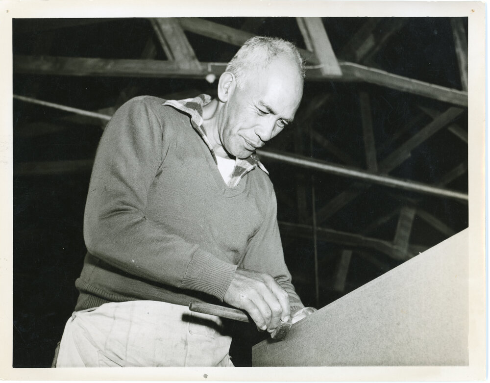 Māori Elder Carving