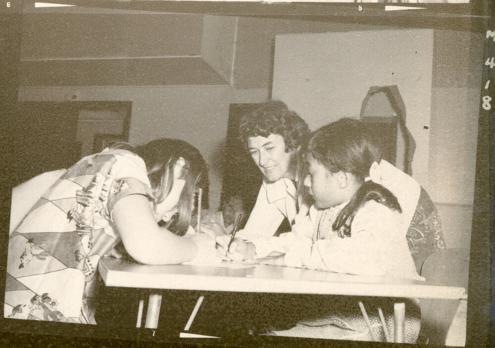 Mrs Sheila M. Jamieson  and Sunday School Students
