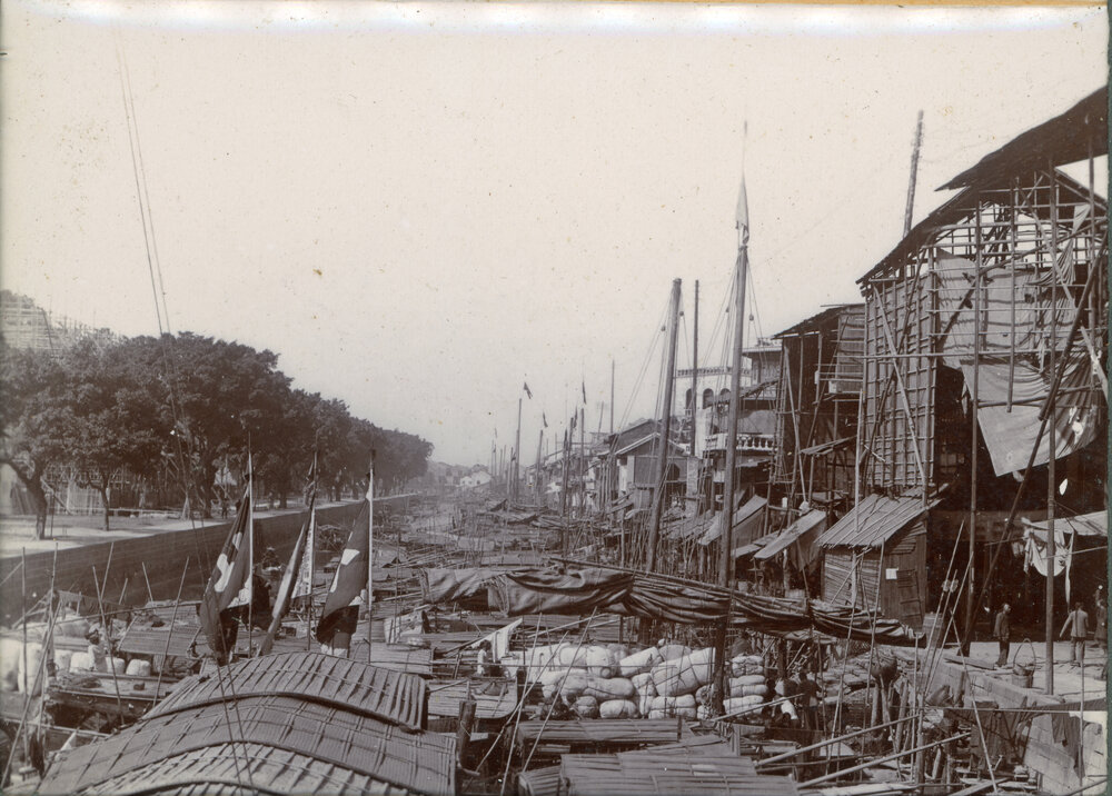 Canal between Canton City &amp; Sameen