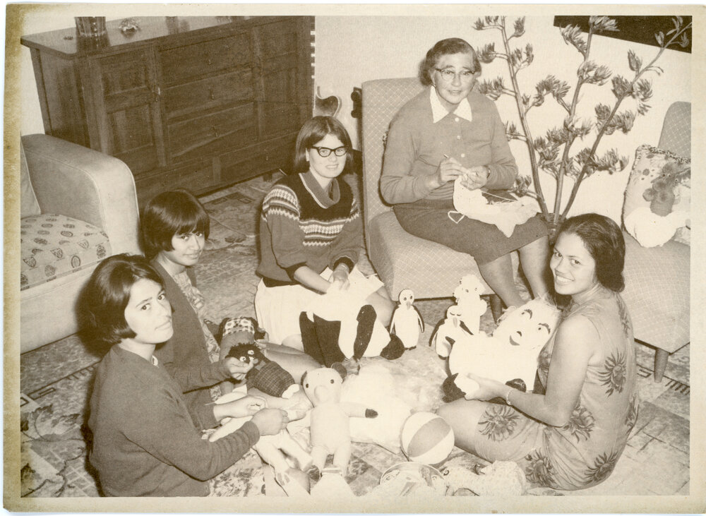 Mrs. P. Leach With Pentland Ave Hostel Residents