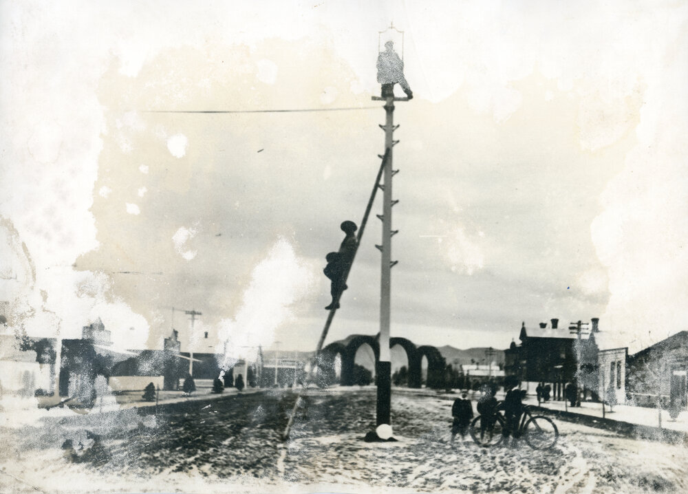 The Prince's Gate In Its Original Spot, Fenton-Hinemoa Streets