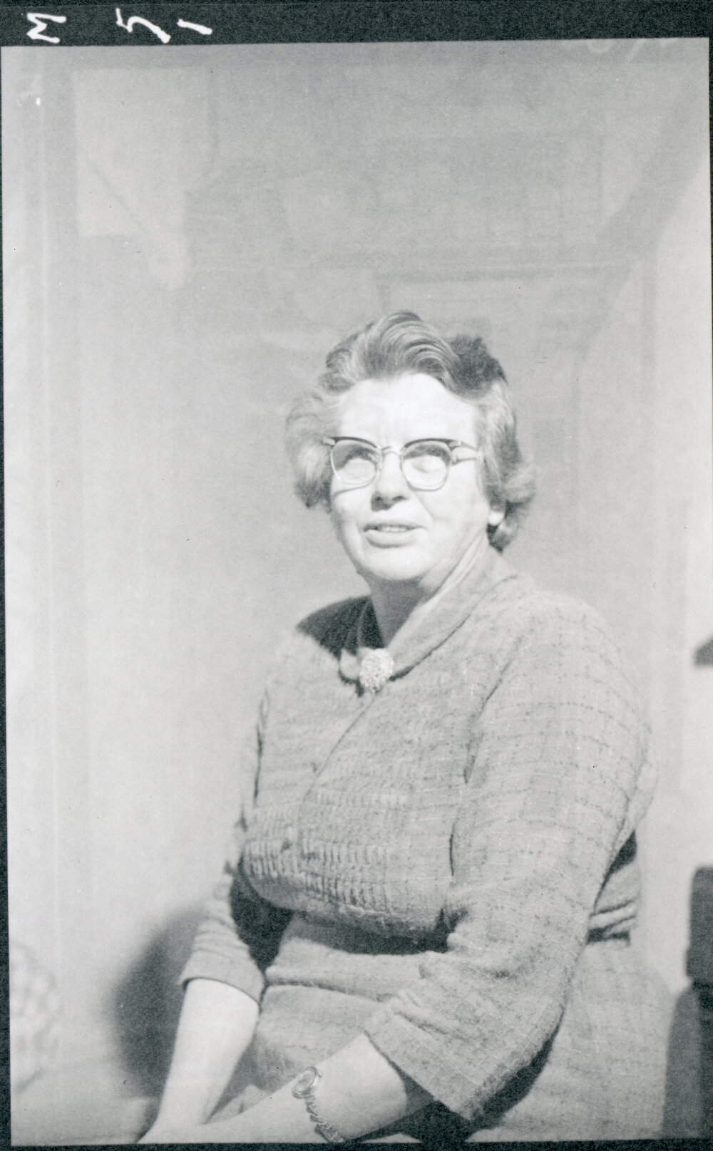 Miss R. D. Cromb