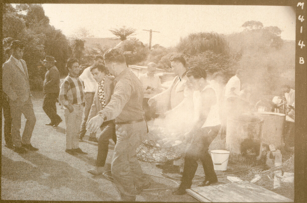 Opening Up a Hangi