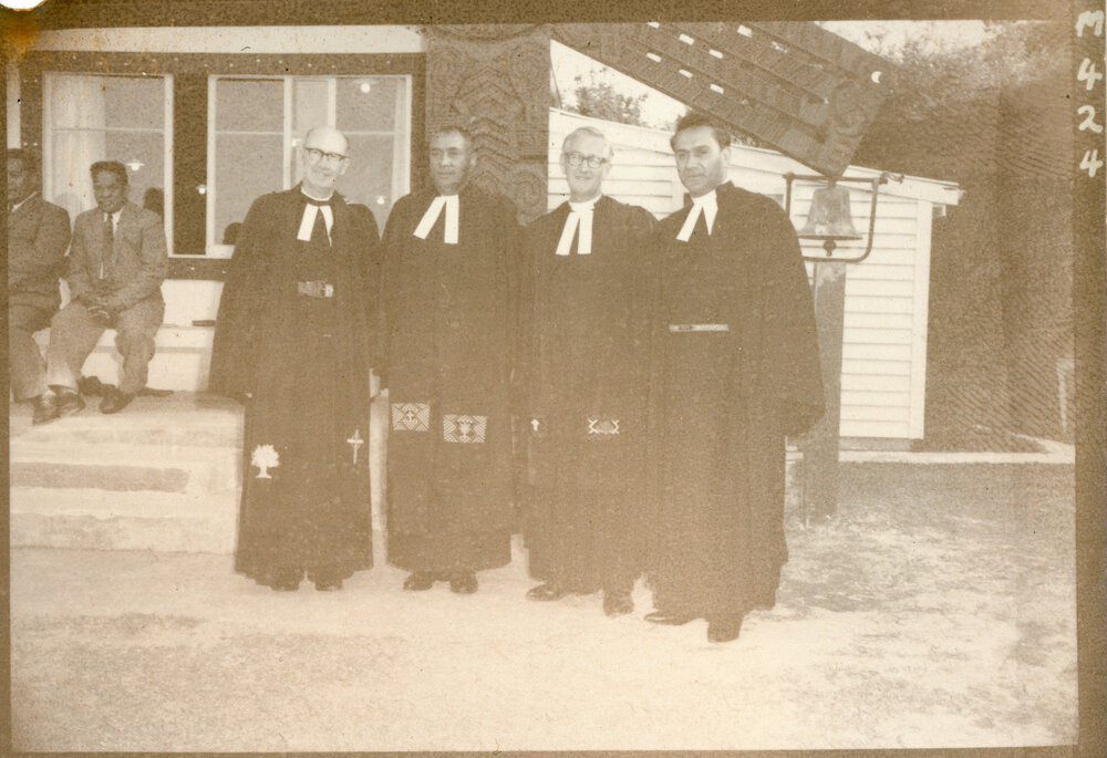 Ministers at Ohope