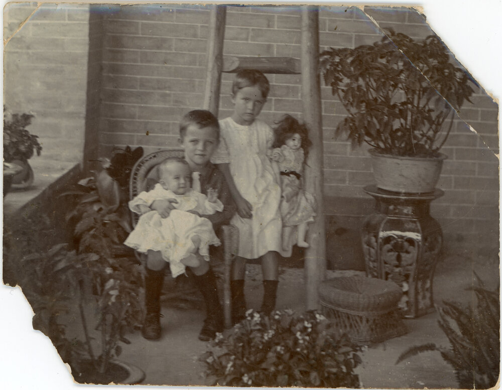 Rev. Mawson's Children, 1913