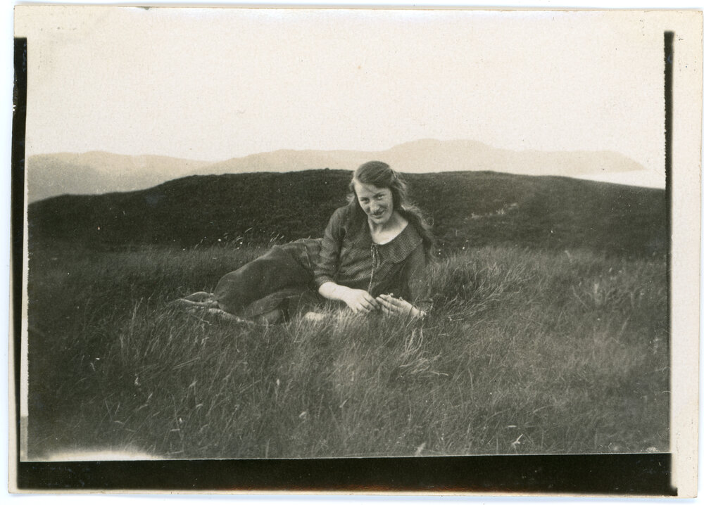 Unknown Women, Scotland