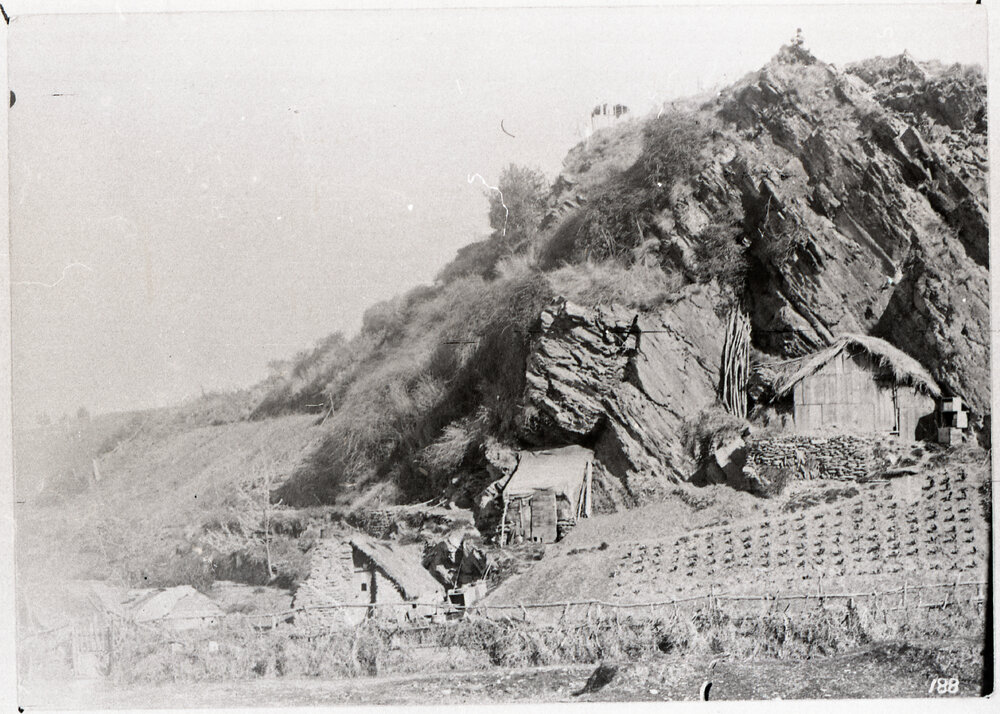 Chinese Hut and Garden On The Otago Goldfields