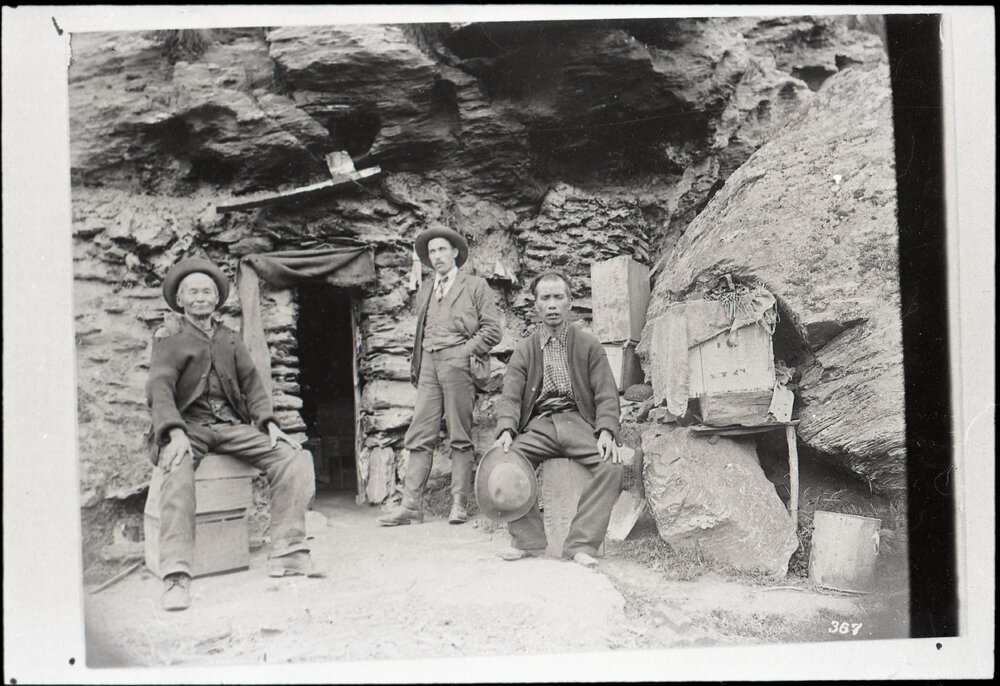 Typical Otago Chinese Cave Dwelling