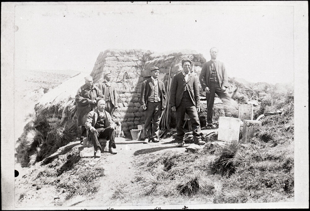 Don Visiting Gold Miners' At China Gully, Waipori