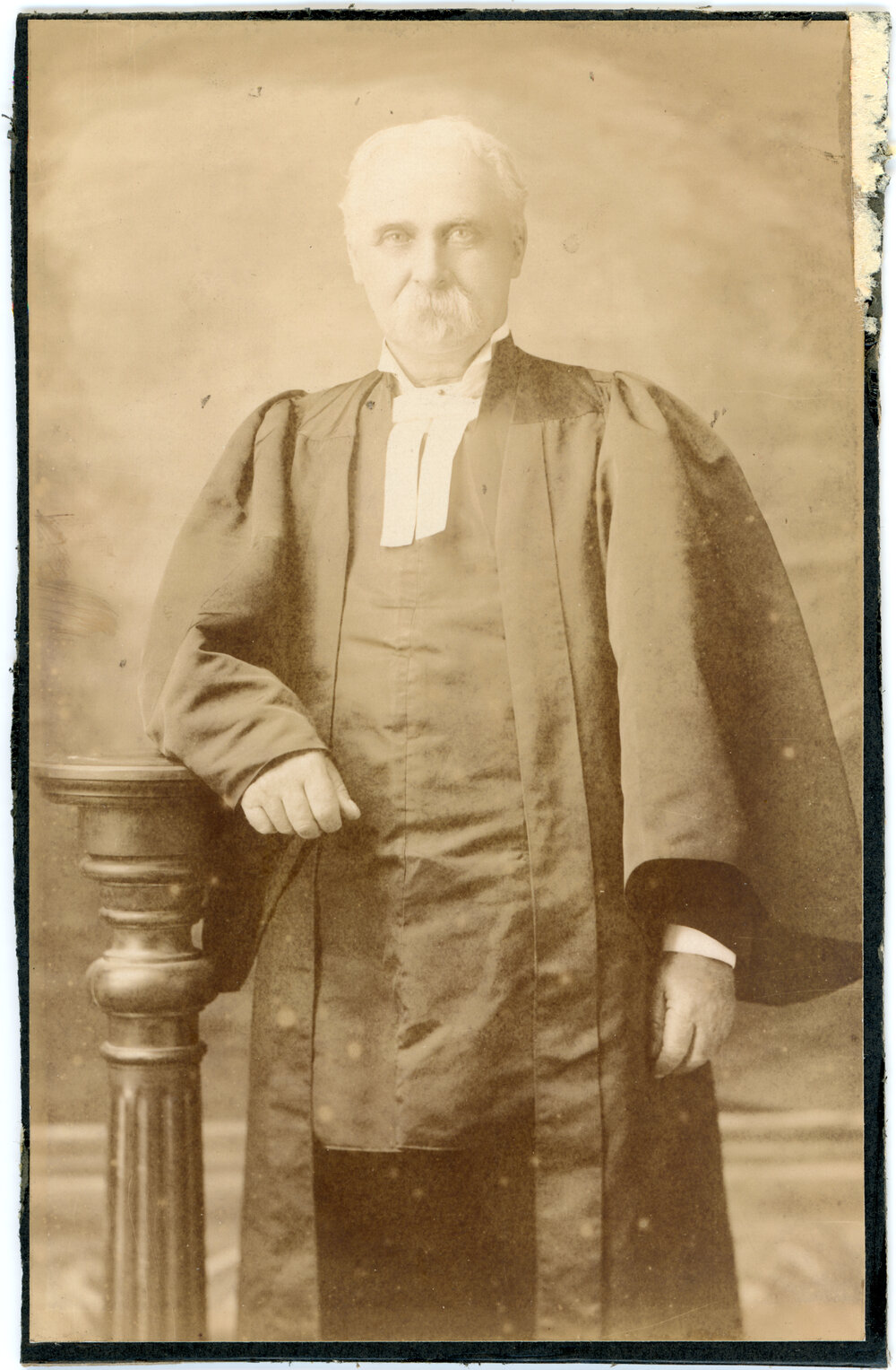 Rev R.R. M. Sutherland