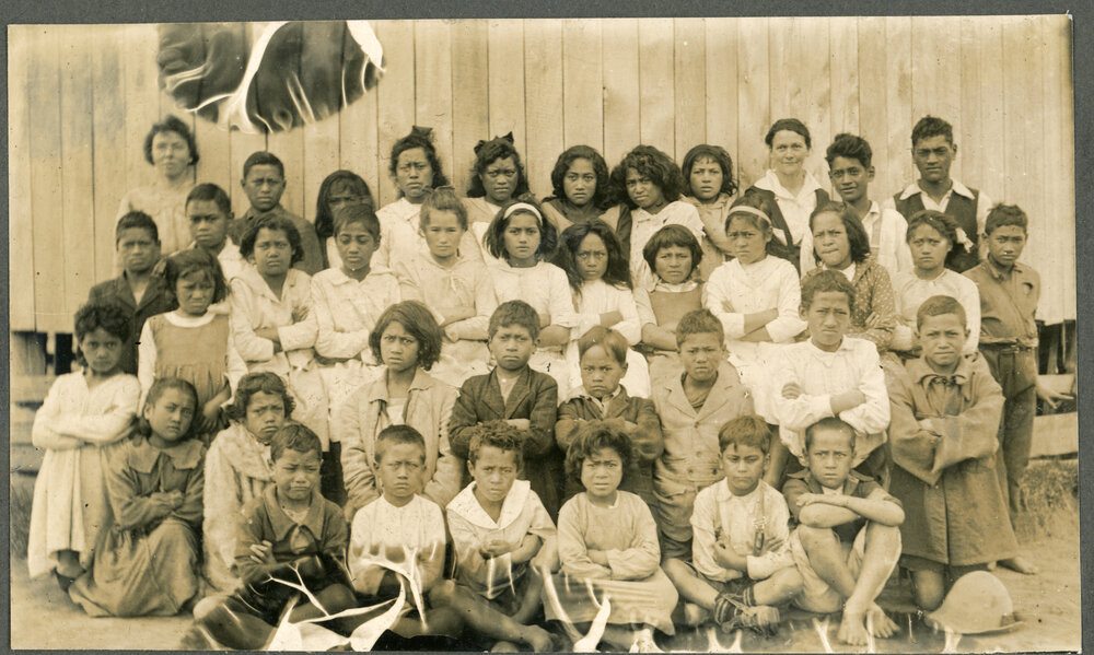 School Group Photo, Maungapohatu