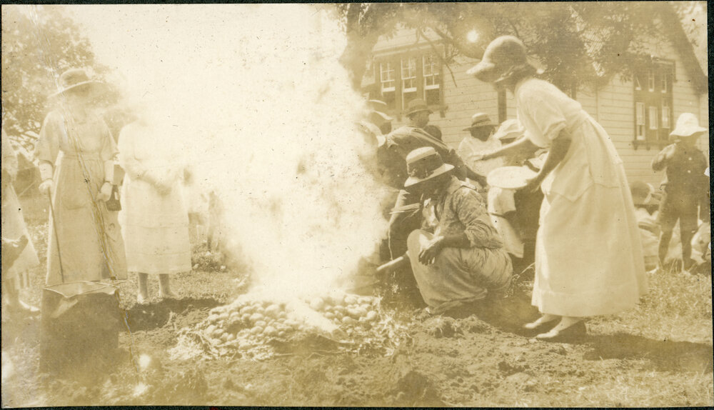Maori Cooking - Nuhaka