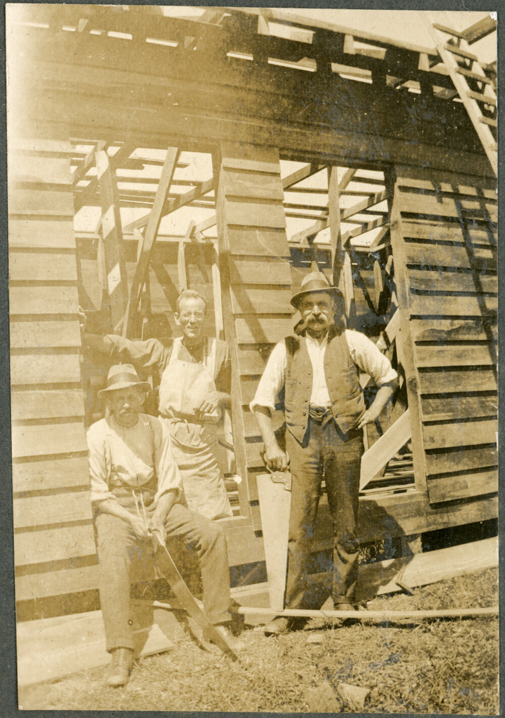 Building The Waimana School