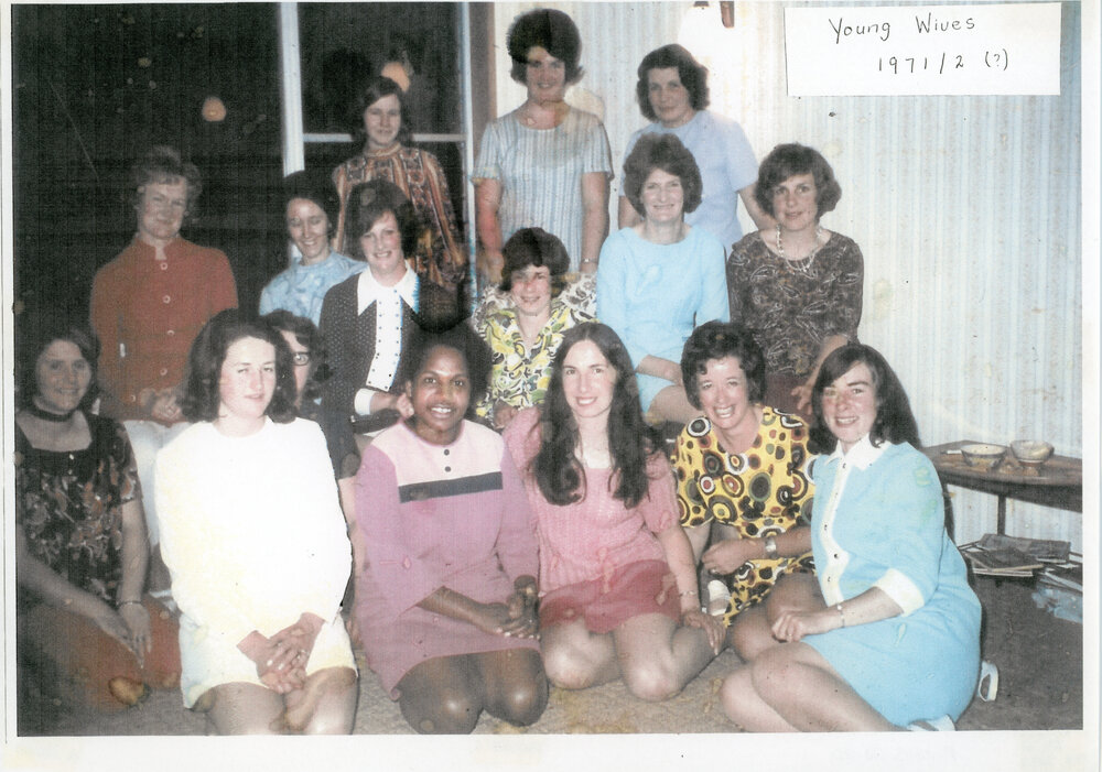 Young Wives, 1971/72