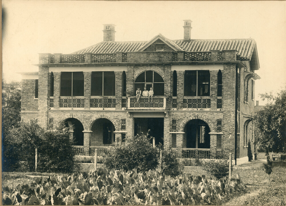Kong Chuen Hospital and Garden