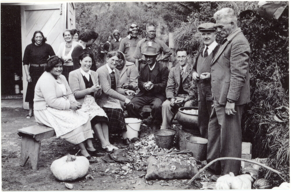 Pealing Potatoes 