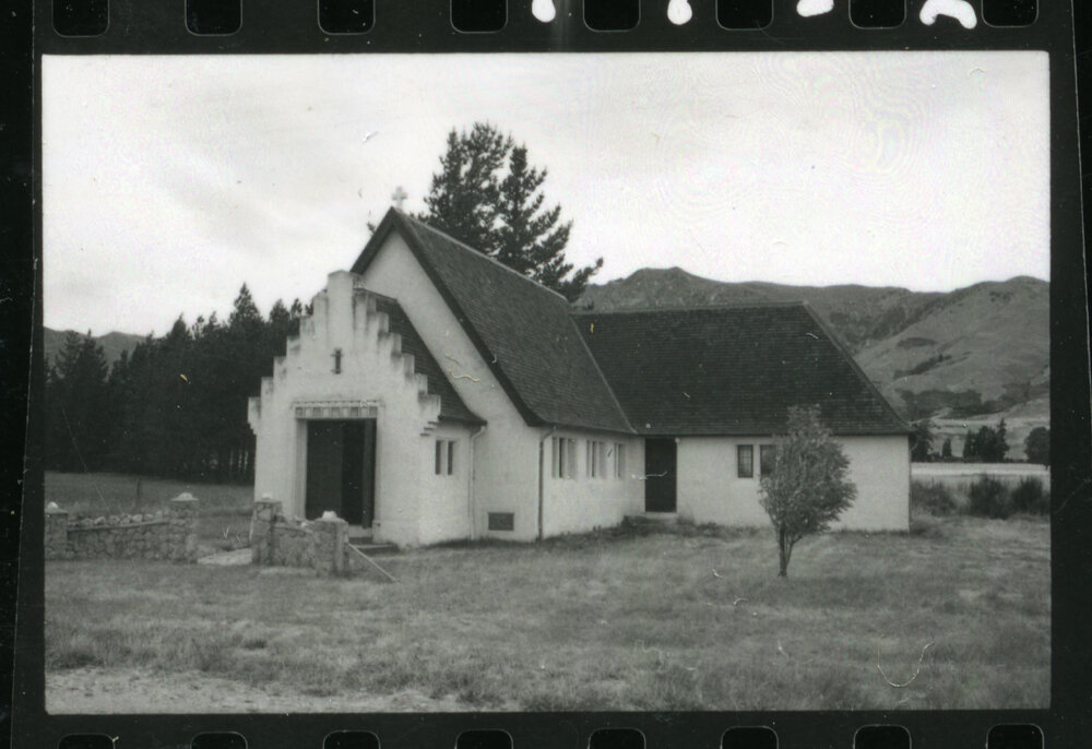 Hawea Flat Church