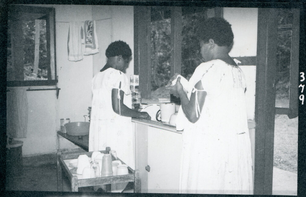 House girls at Lamenu