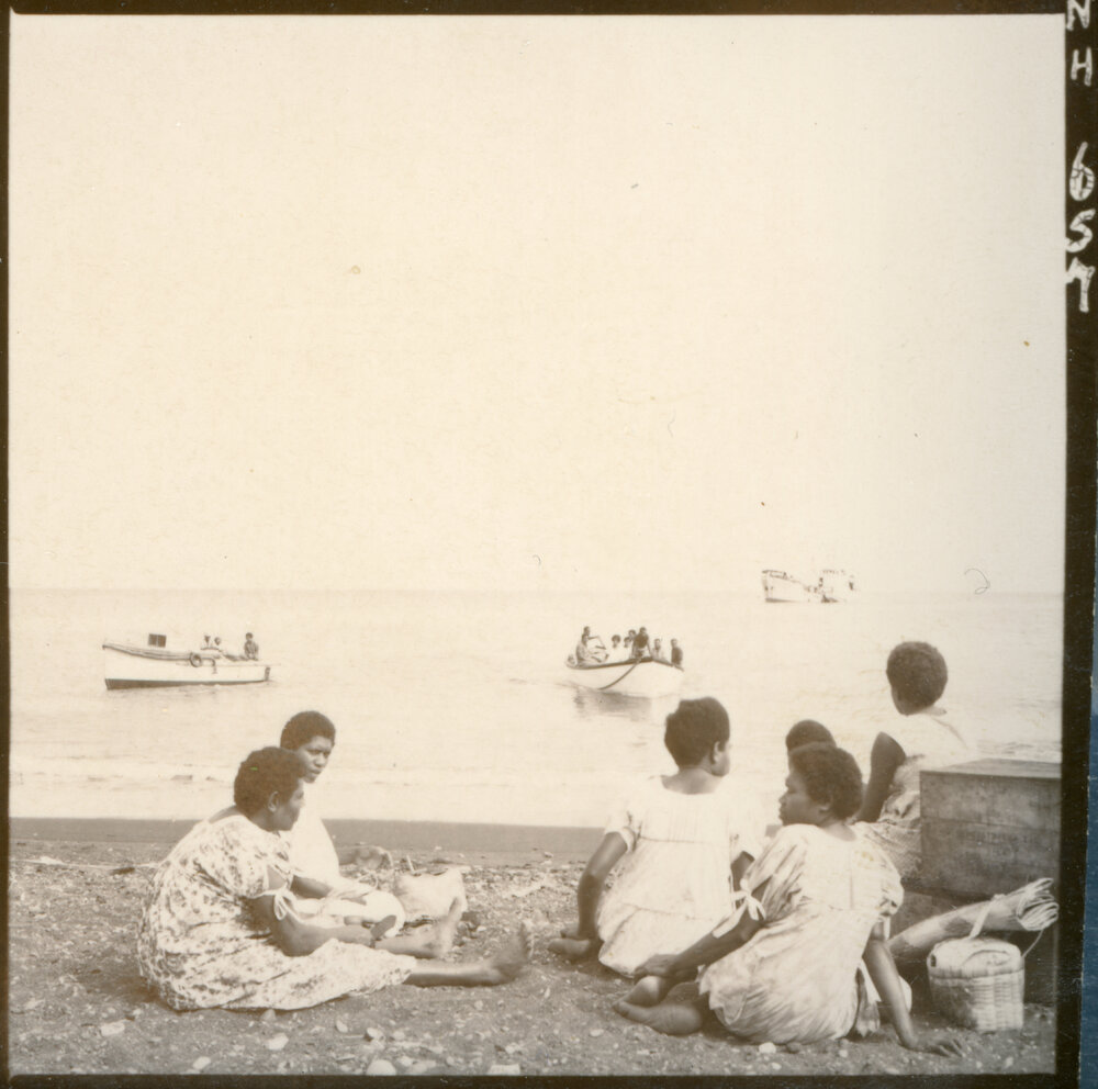 Bringing cargo ashore