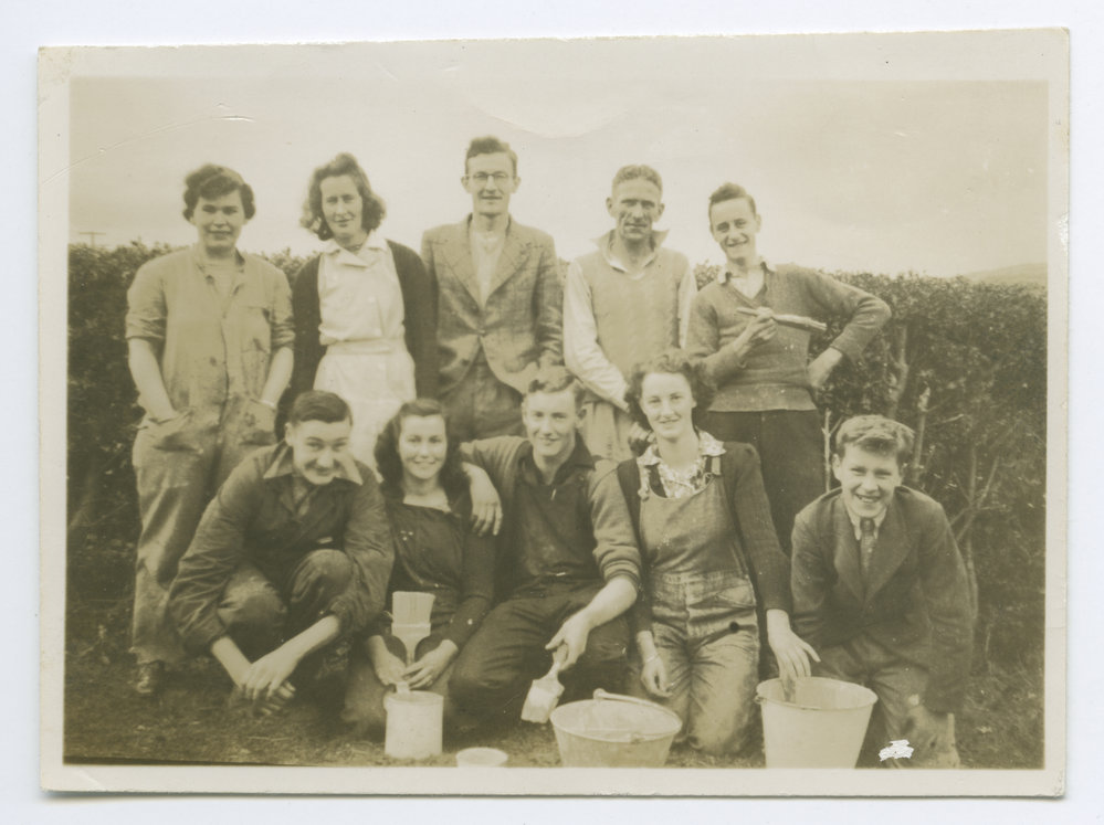 East Taieri Bible Class paint gang