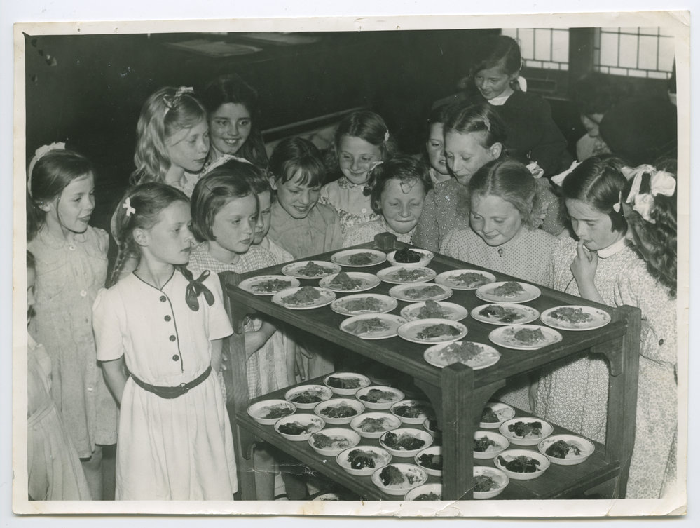 8th Heaton Girls' Life Brigade Cadets at 'New Zealand Party'