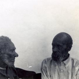 Two unknown Ni-Vanuatu men