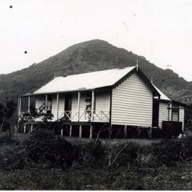 Mission house, Emae
