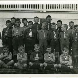 Group of Glendining Home Brothers