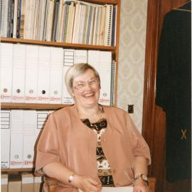 Mrs. Elaine Wooliscroft