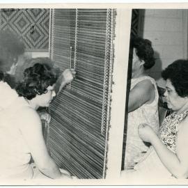 Weaving the tuku
