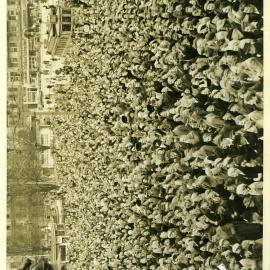 Crowd in Square, Christchurch