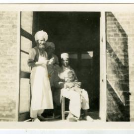Unidentified dresser and patients at Jagadhri Hospital