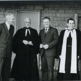 Group at St. Andrews, Te Awamutu