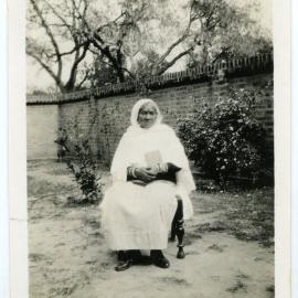 Mrs Khan (Senior) - hospital Biblewoman
