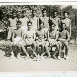School hockey team
