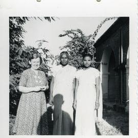 Miss V.Sutherland & Indian Teachers.